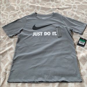 Nike T-shirt youth XL